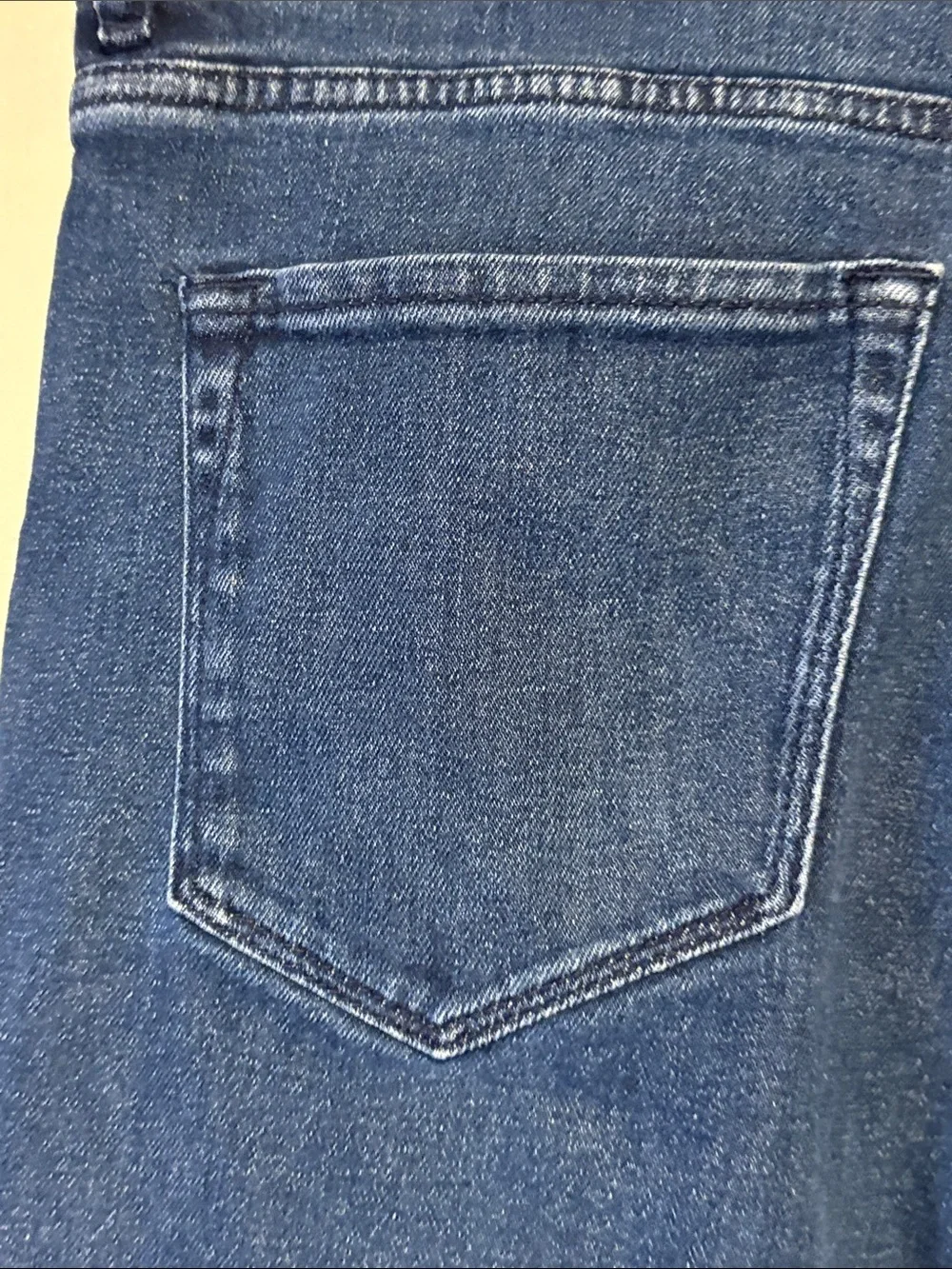 Hugo Boss Men's Straight Leg Jeans in Deep Blue Denim